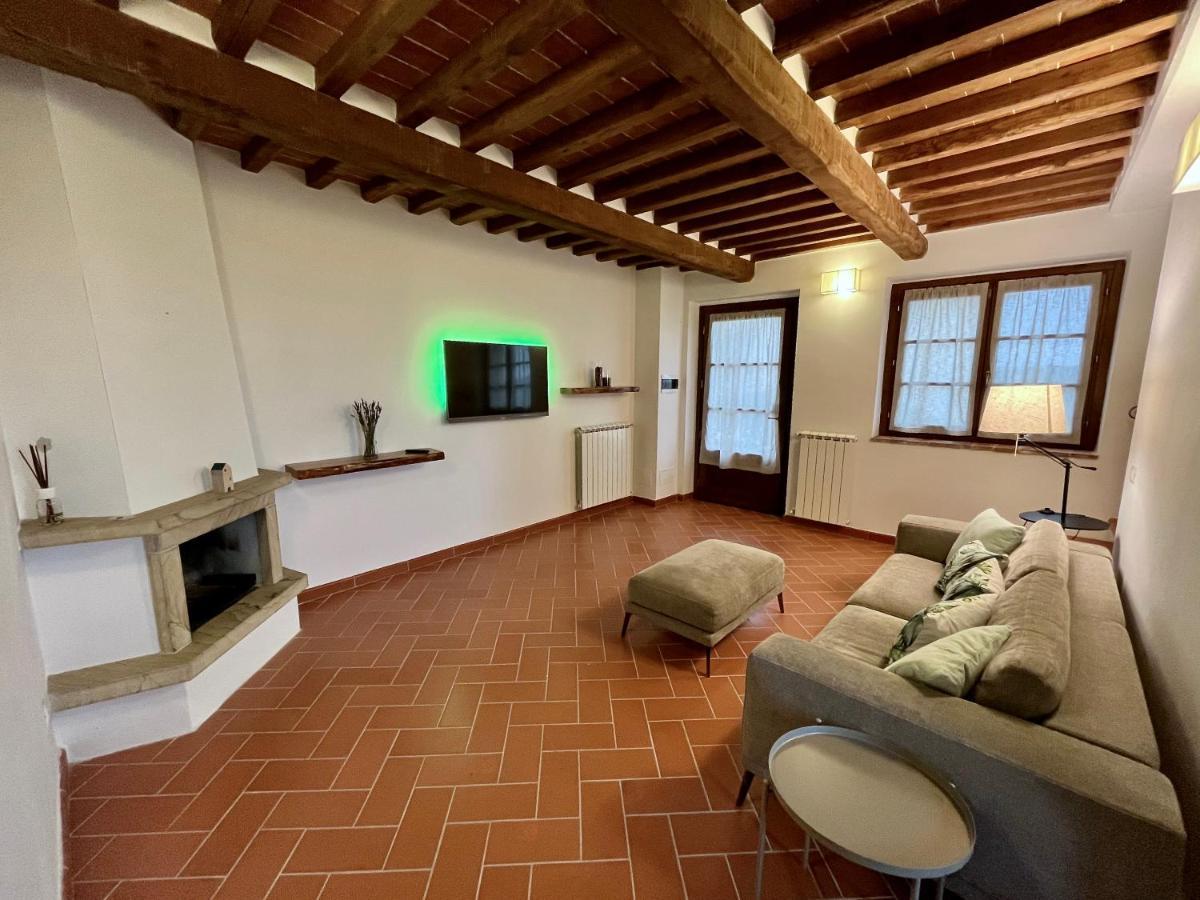I Tre Casali Apartment Volterra Exterior photo