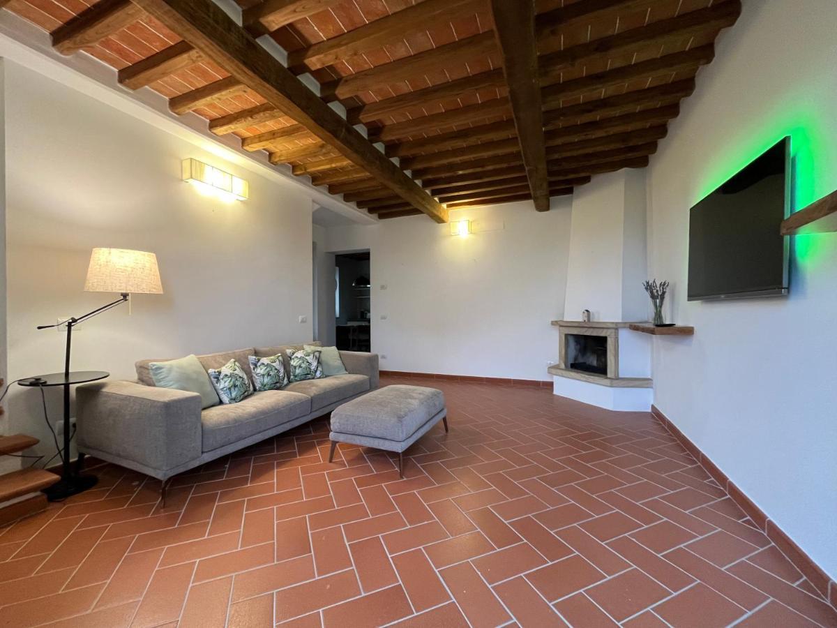 I Tre Casali Apartment Volterra Exterior photo