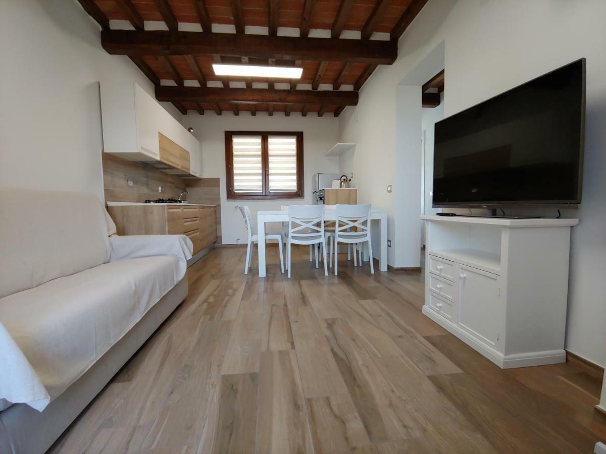 I Tre Casali Apartment Volterra Exterior photo